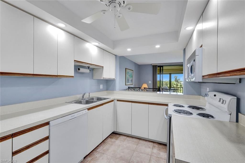7129 Lakeridge View Ct , Unit 302, Fort Myers, FL 33907 Photo
