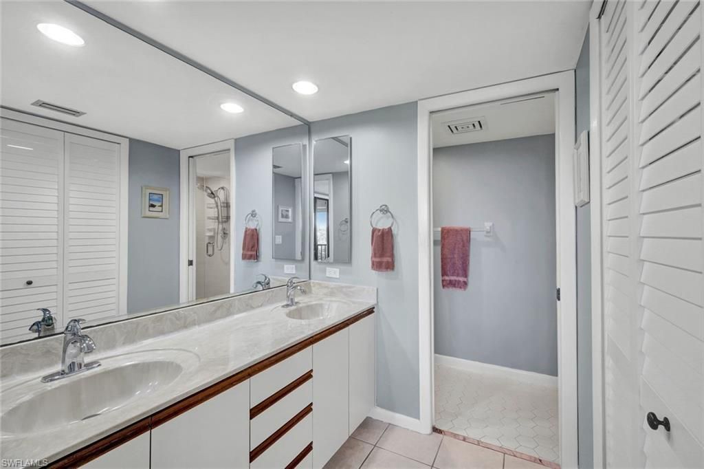 7129 Lakeridge View Ct , Unit 302, Fort Myers, FL 33907 Photo