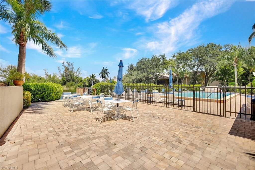 7129 Lakeridge View Ct , Unit 302, Fort Myers, FL 33907 Photo