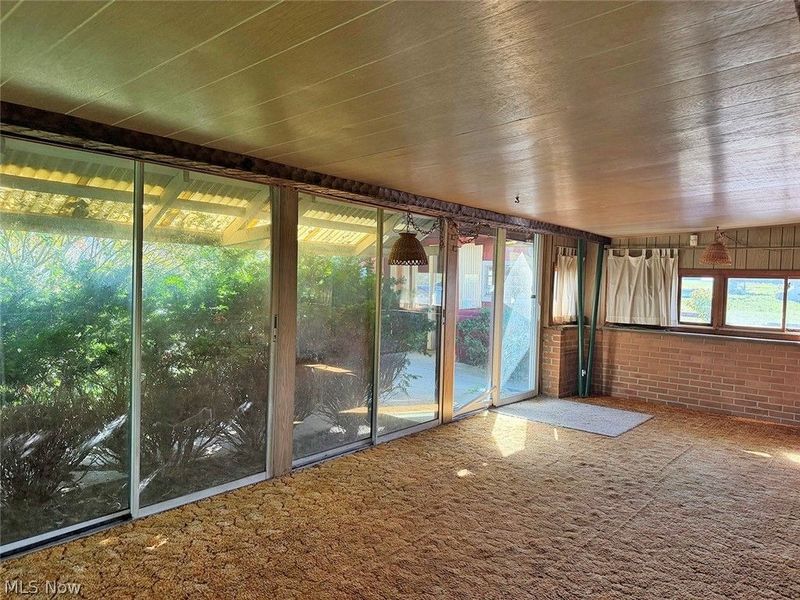 10030 Tallmadge Road, Diamond, OH 44412 Photo 16