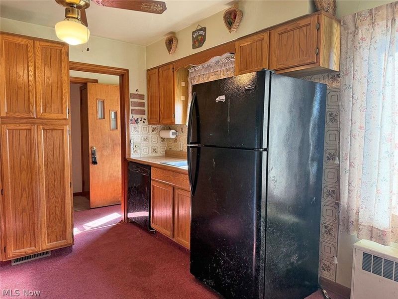10030 Tallmadge Road, Diamond, OH 44412 Photo 8