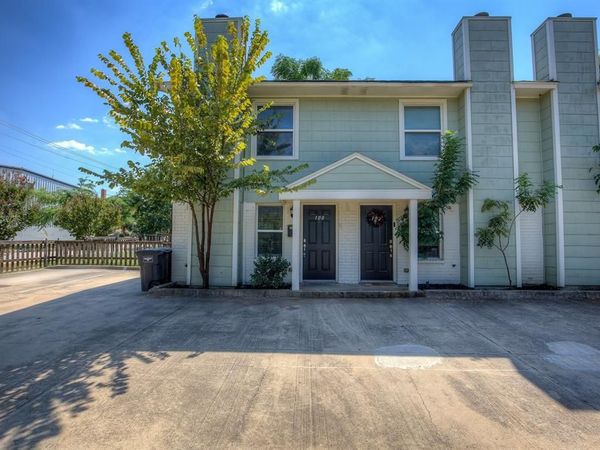 1500 Lipscomb Street, Unit 102, Fort Worth, TX 76104