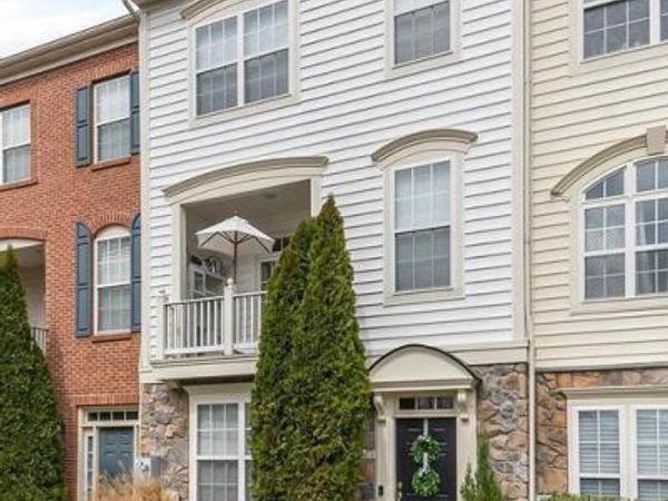 42427 ROCKSLIDE TERRACE , BRAMBLETON, VA 20148