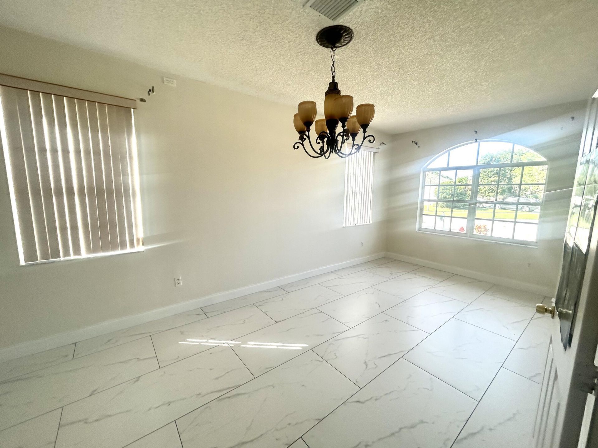 127 Saratoga Boulevard W, Royal Palm Beach, FL 33411 Photo