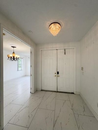 127 Saratoga Boulevard W, Royal Palm Beach, FL 33411 Photo