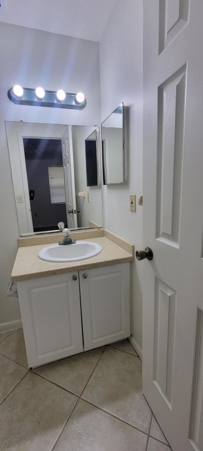 2018 S 10th Street, Fort Pierce, FL 34950 Photo