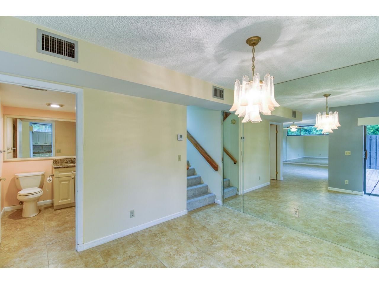 23078 Oxford Place, Unit Apt D, Boca Raton, FL 33433 Photo