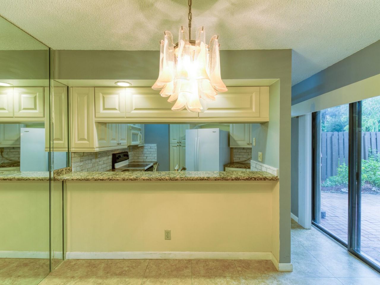 23078 Oxford Place, Unit Apt D, Boca Raton, FL 33433 Photo