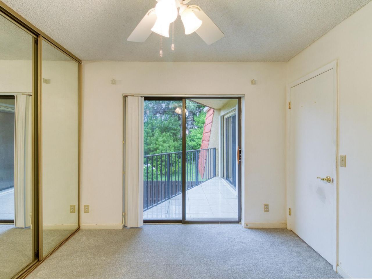23078 Oxford Place, Unit Apt D, Boca Raton, FL 33433 Photo