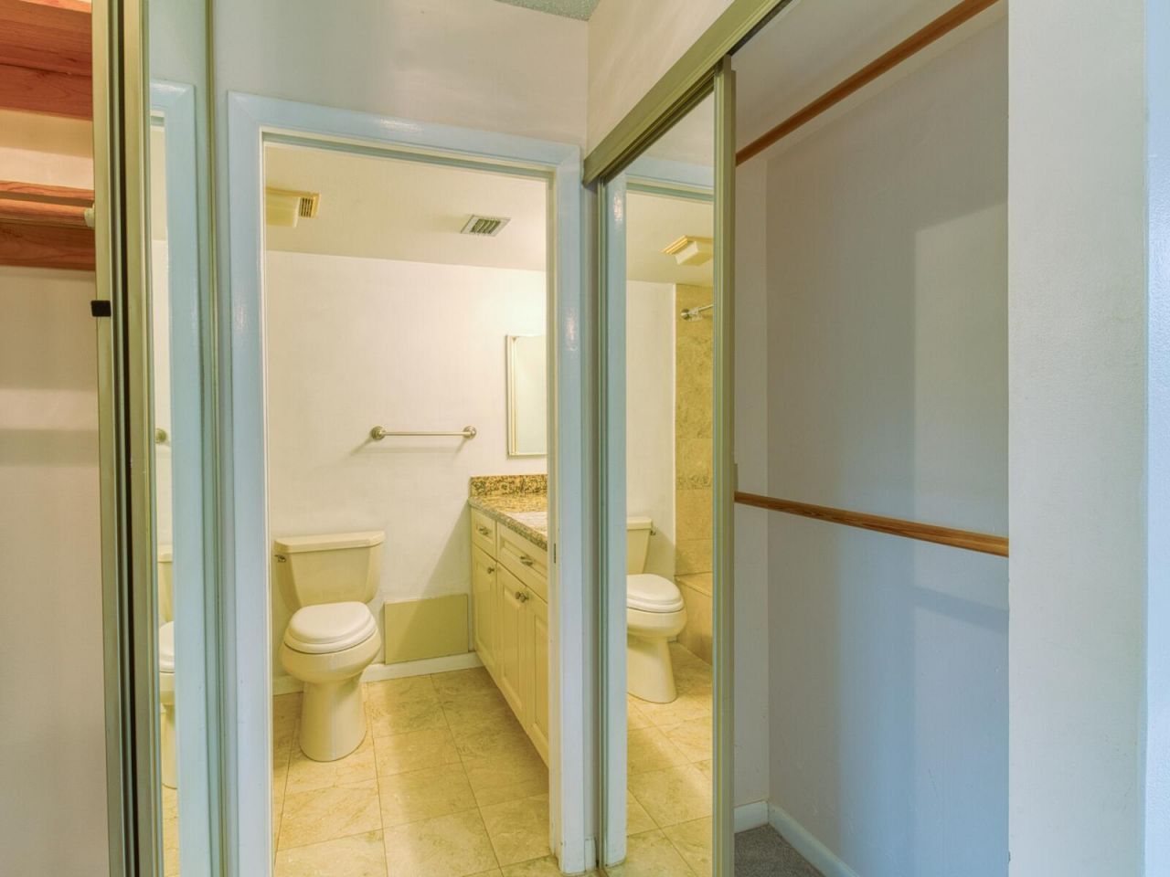 23078 Oxford Place, Unit Apt D, Boca Raton, FL 33433 Photo