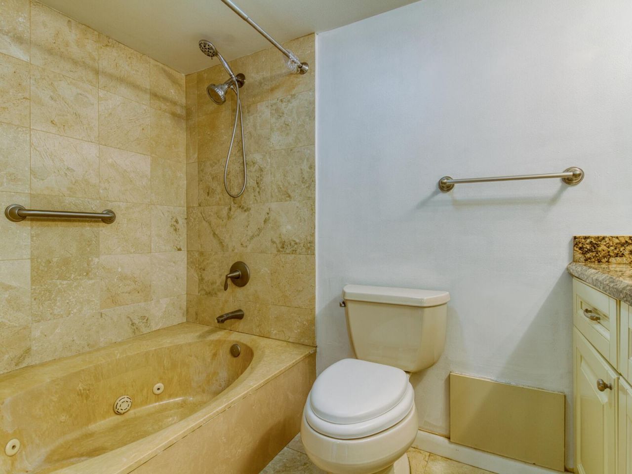 23078 Oxford Place, Unit Apt D, Boca Raton, FL 33433 Photo