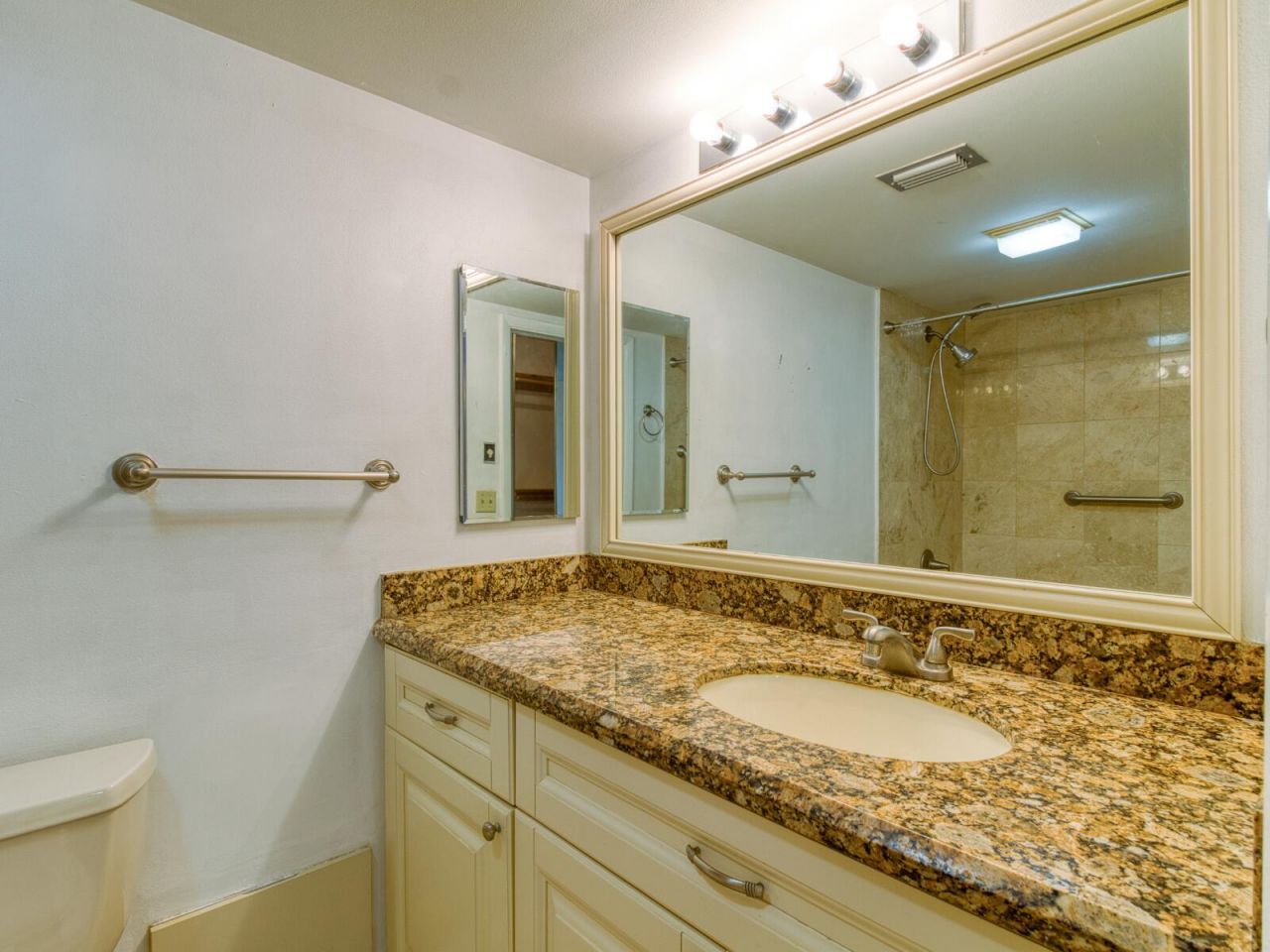 23078 Oxford Place, Unit Apt D, Boca Raton, FL 33433 Photo