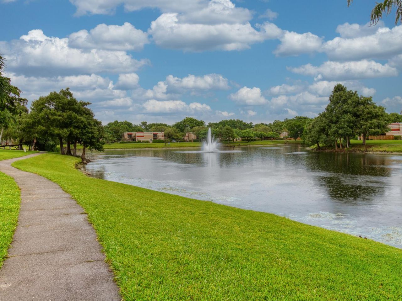 23078 Oxford Place, Unit Apt D, Boca Raton, FL 33433 Photo