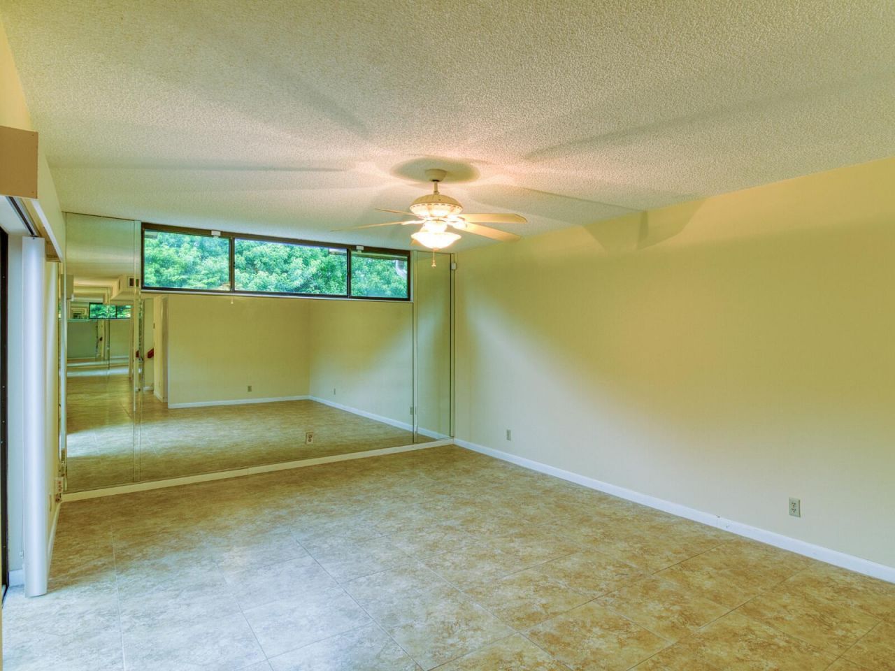 23078 Oxford Place, Unit Apt D, Boca Raton, FL 33433 Photo