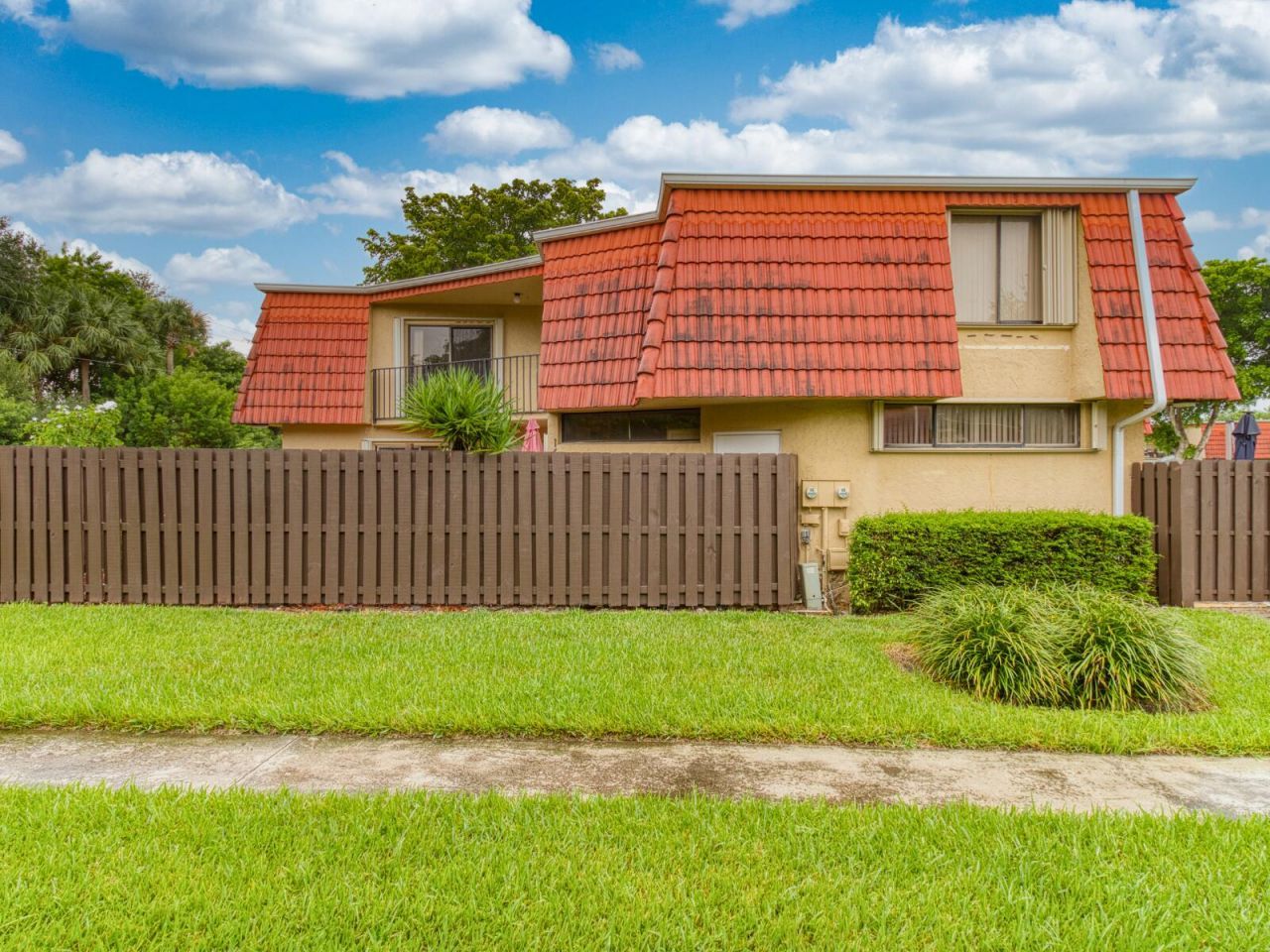 23078 Oxford Place, Unit Apt D, Boca Raton, FL 33433 Photo