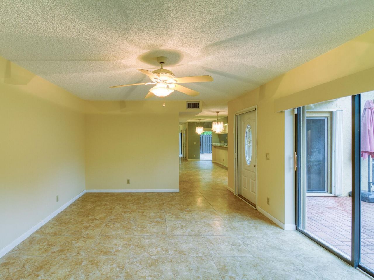 23078 Oxford Place, Unit Apt D, Boca Raton, FL 33433 Photo