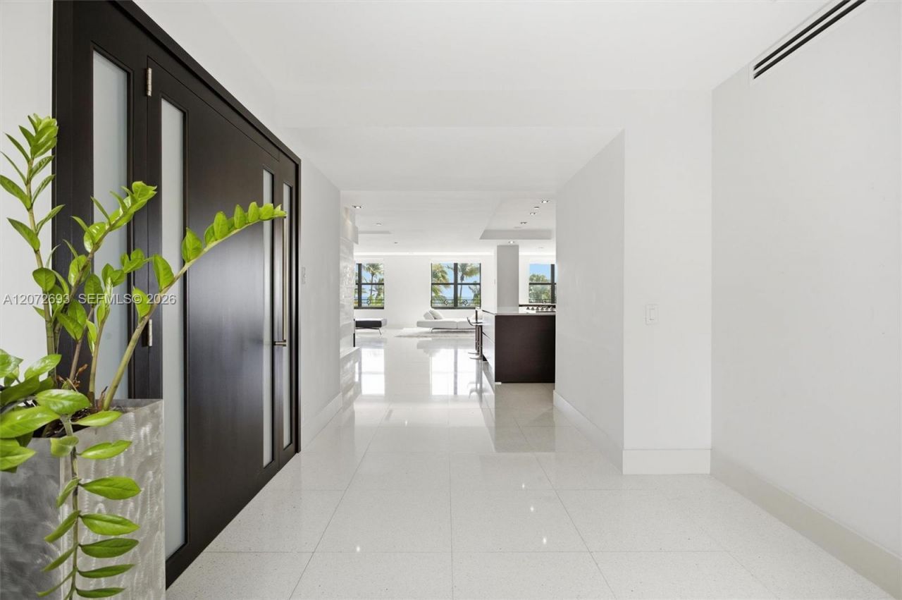 1330 Ocean Dr, Unit 3CA, Miami Beach, FL 33139 Photo