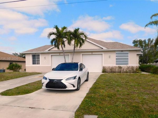 617 SE 7 ST , Unit A, Cape Coral, FL 33990