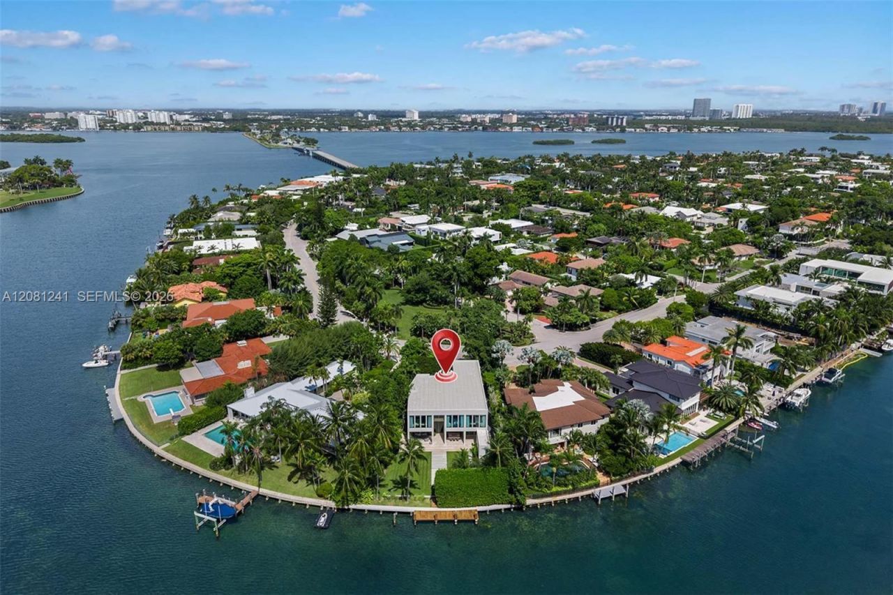 9407 E Broadview Dr, Bay Harbor Islands, FL 33154 Photo