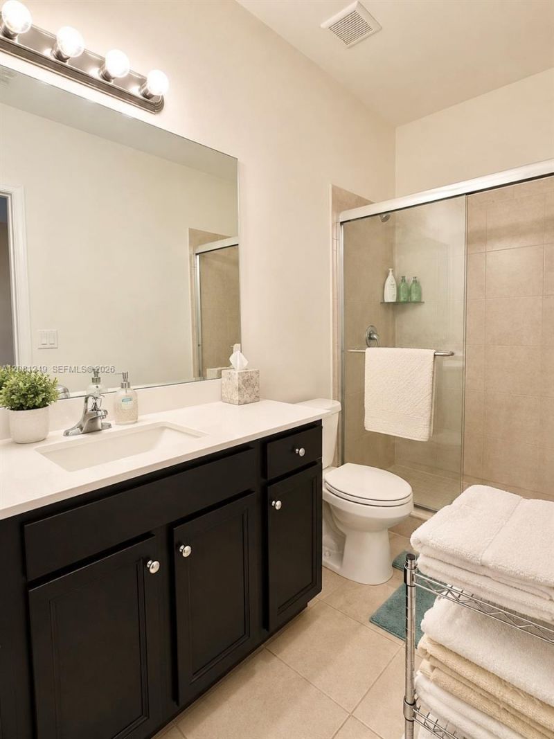 3344 W 105th Ter, Hialeah, FL 33018 Photo