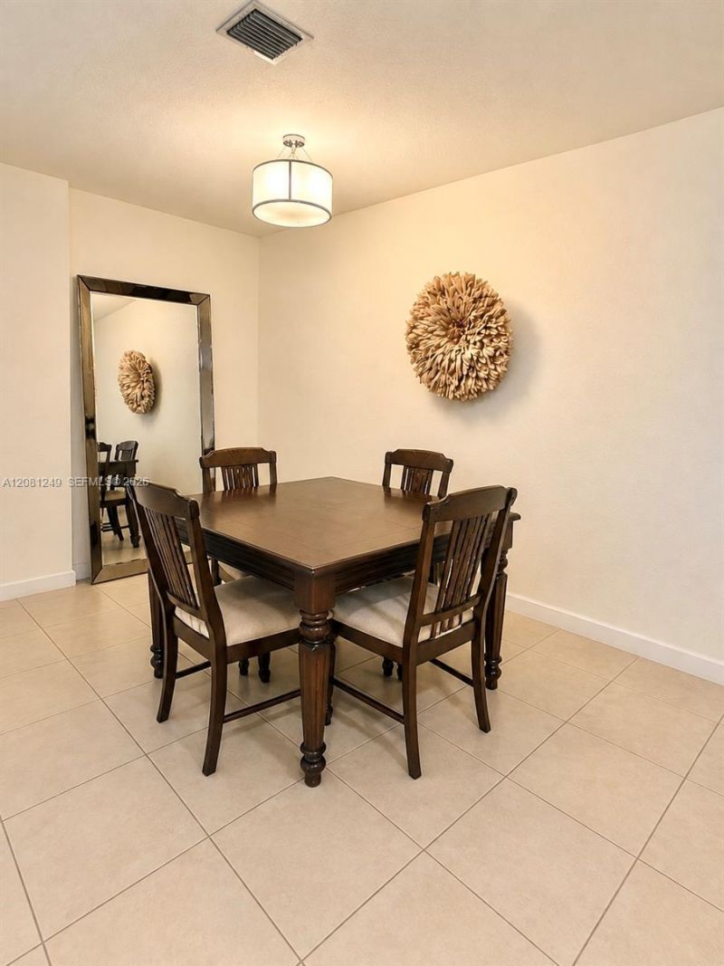 3344 W 105th Ter, Hialeah, FL 33018 Photo