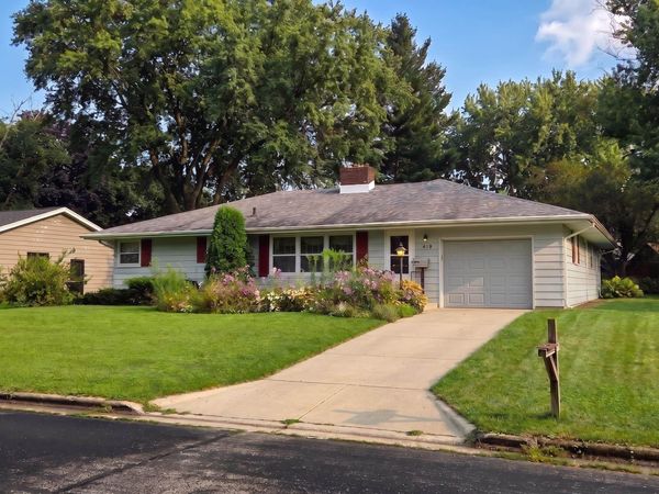 419 W Elm Street, Sun Prairie, WI 53590