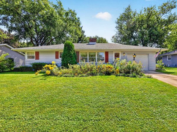 419 W Elm Street, Sun Prairie, WI 53590