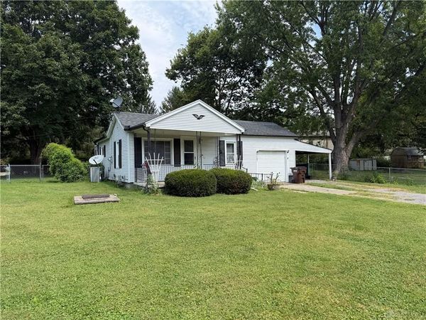 6067 Ivy Lane, West Alexandria, OH 45381