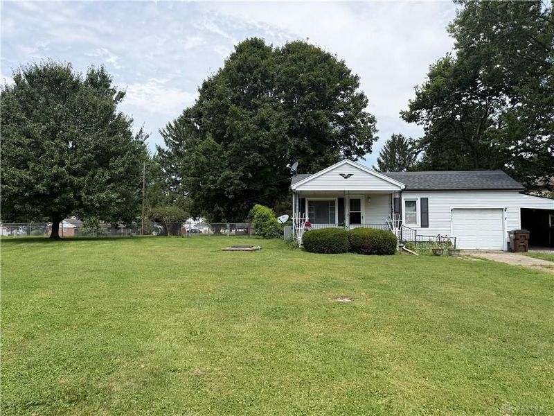 6067 Ivy Lane, West Alexandria, OH 45381 Photo 2