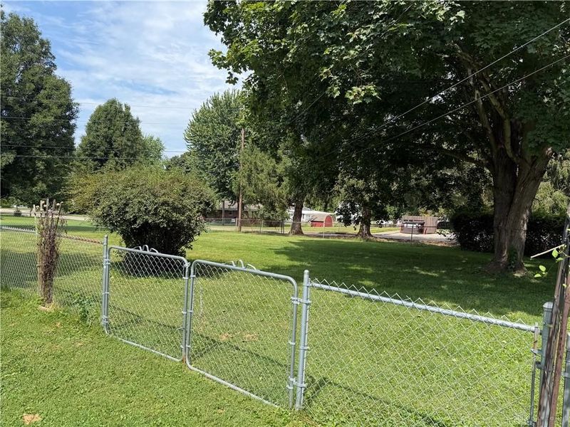 6067 Ivy Lane, West Alexandria, OH 45381 Photo 5