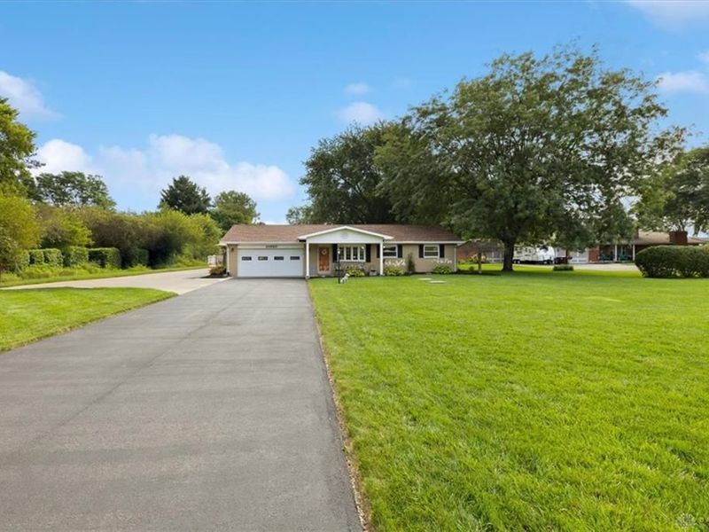 10950 Pansing Road, Englewood, OH 45322 Photo 3