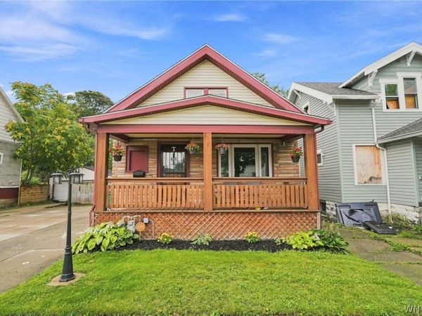 389 Florida Street , Buffalo, NY 14208
