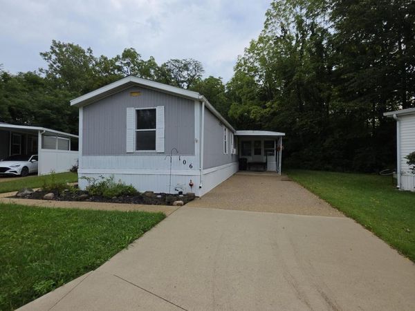 106 Deercreek Circle, Lima, OH 45804