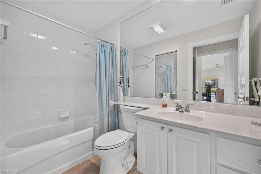 15413 Orlanda Dr , Bonita Springs, FL 34135 Photo