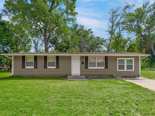 8309 E 93rd Street, Kansas City, MO 64138