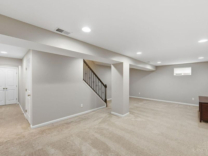 5225 Lower Lake Drive, Union Township, OH 45150 Photo 16