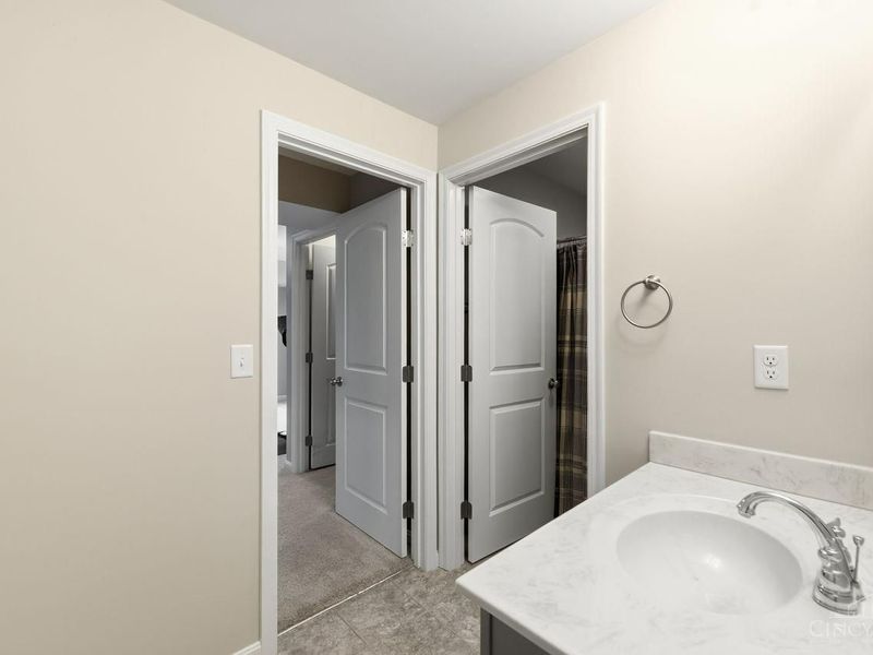 5225 Lower Lake Drive, Union Township, OH 45150 Photo 40