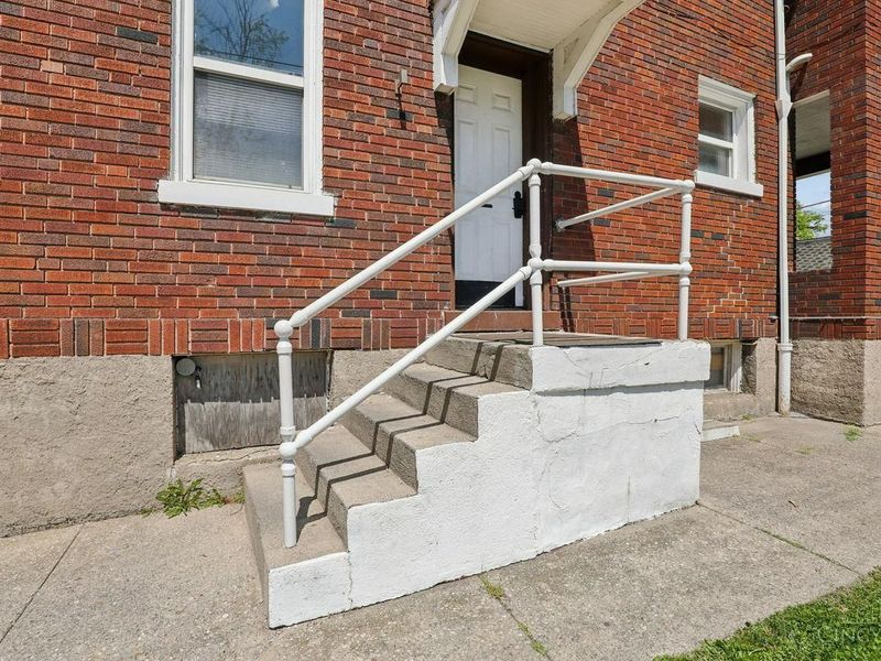 4829 Reading Road, Cincinnati, OH 45237 Photo 11