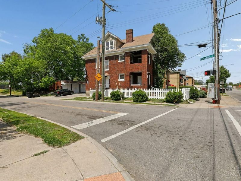 4829 Reading Road, Cincinnati, OH 45237 Photo 19
