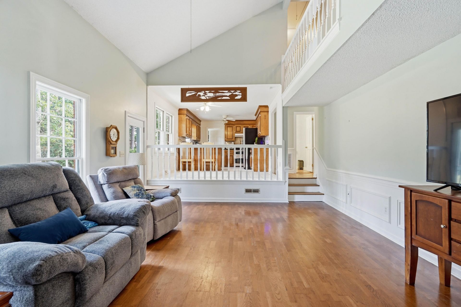 211 Towhee Drive Photo 12
