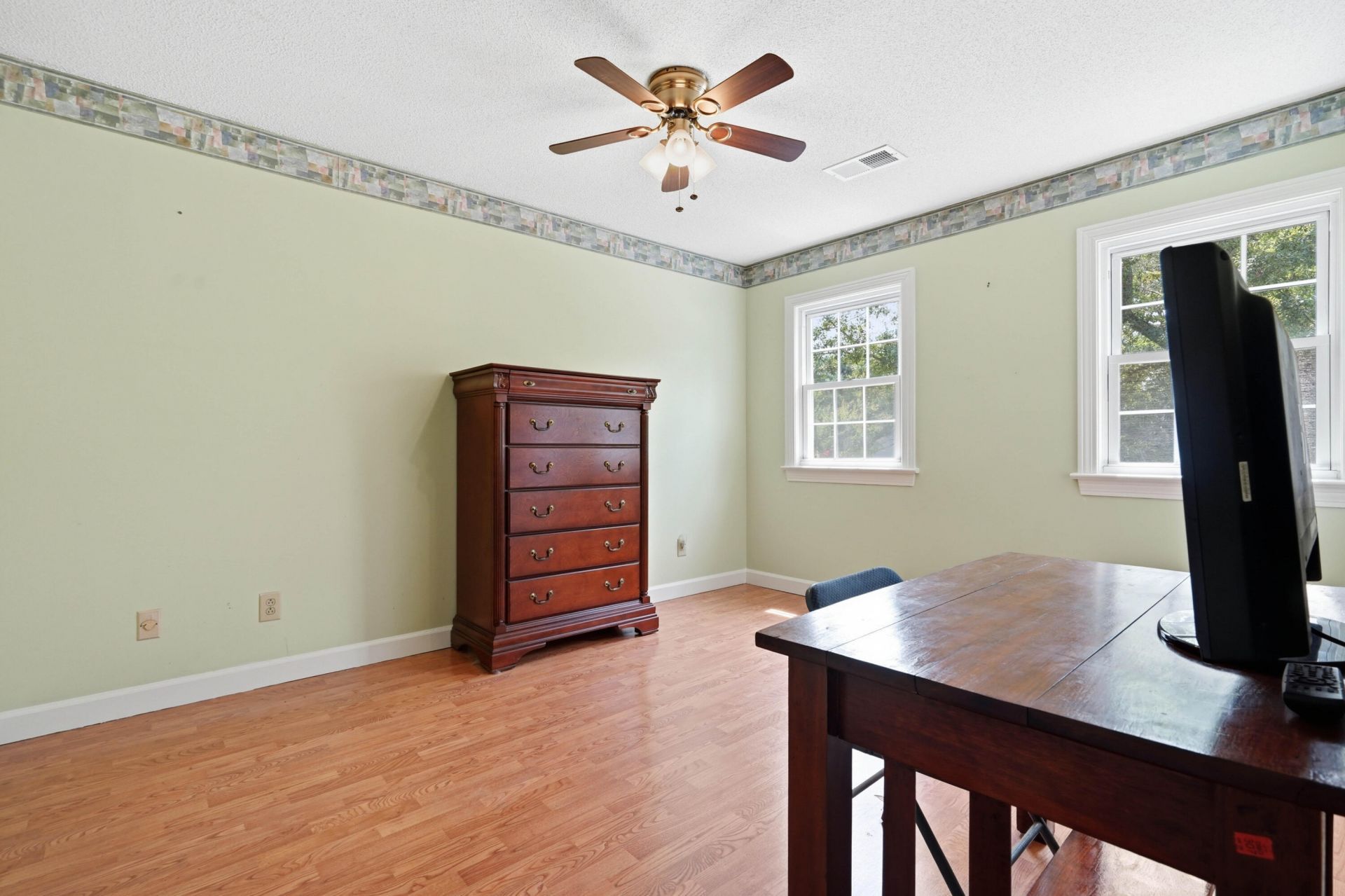211 Towhee Drive Photo 25