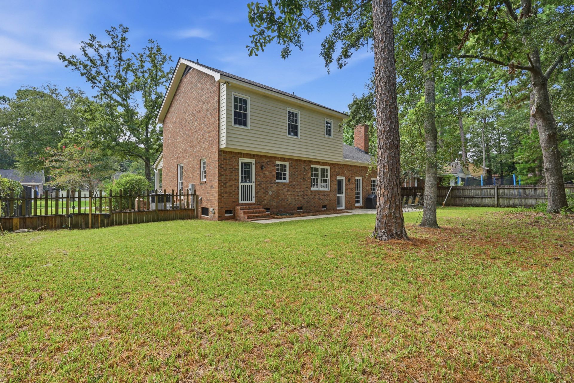 211 Towhee Drive Photo 30