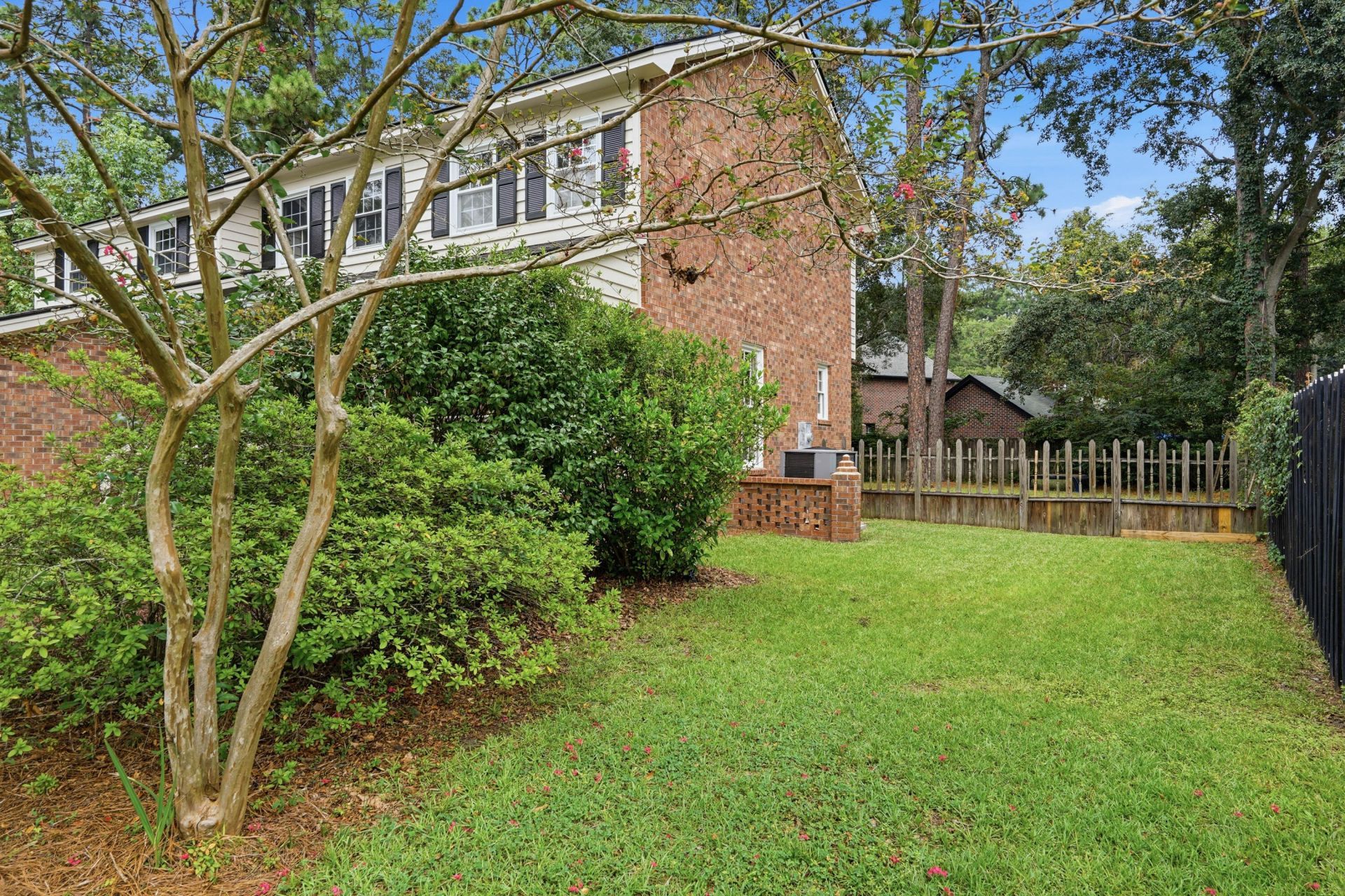 211 Towhee Drive Photo 37