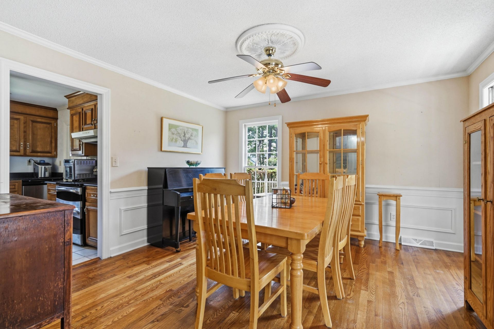 211 Towhee Drive Photo 7