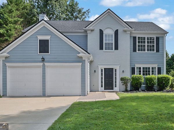 552 Glen Level Circle, Sugar Hill, GA 30518