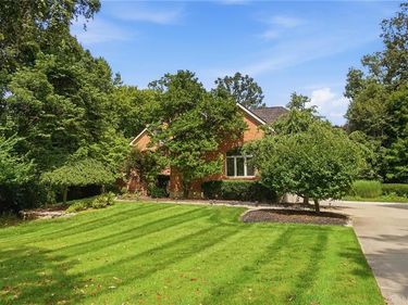 7373 Deep Woods Court, Springboro, OH 45066