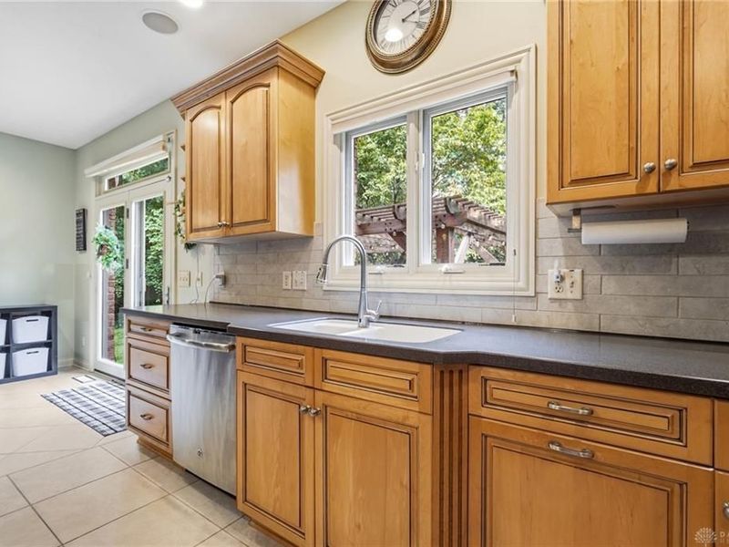 7373 Deep Woods Court, Springboro, OH 45066 Photo 23