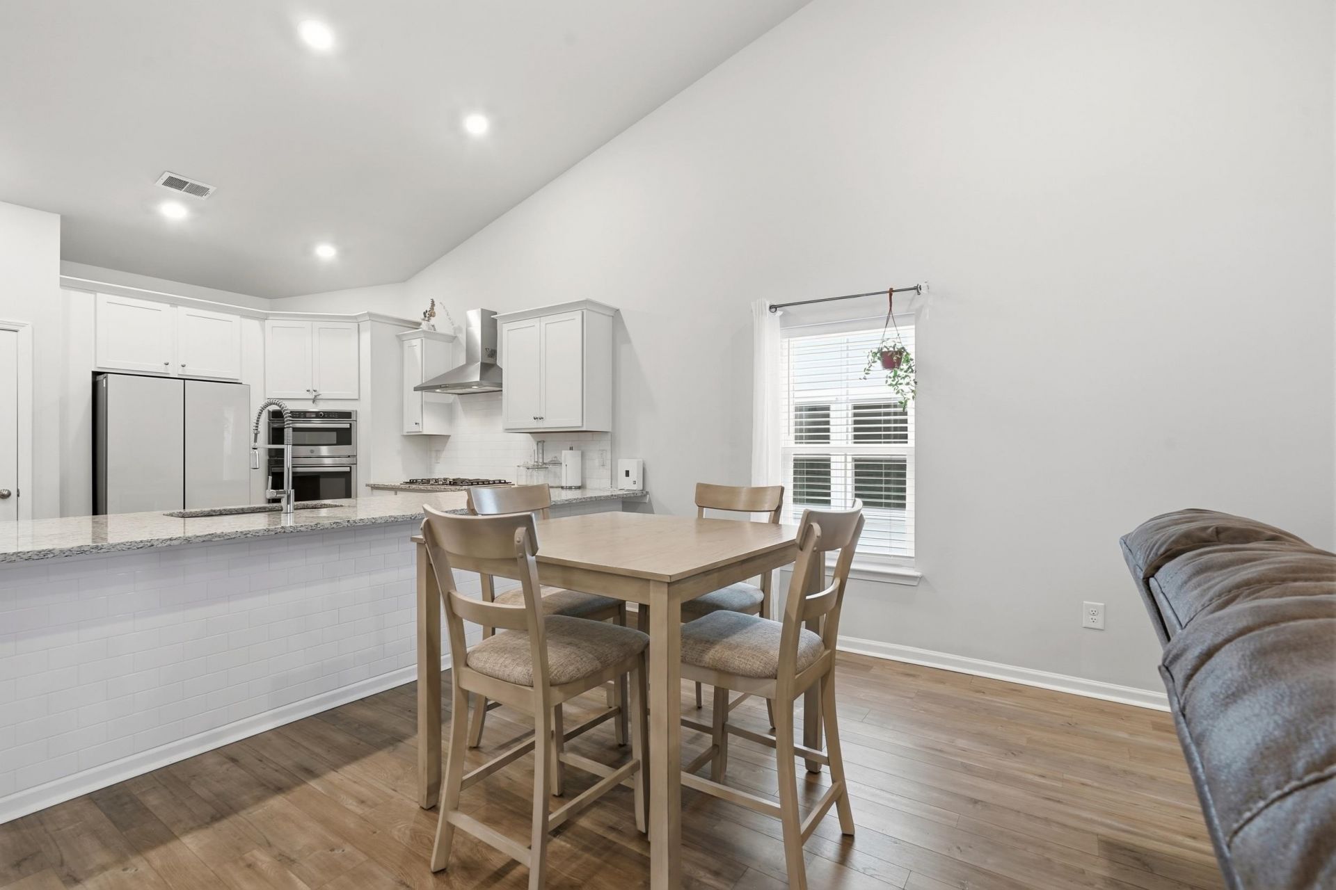 5681 Lacebark Trail Photo 11