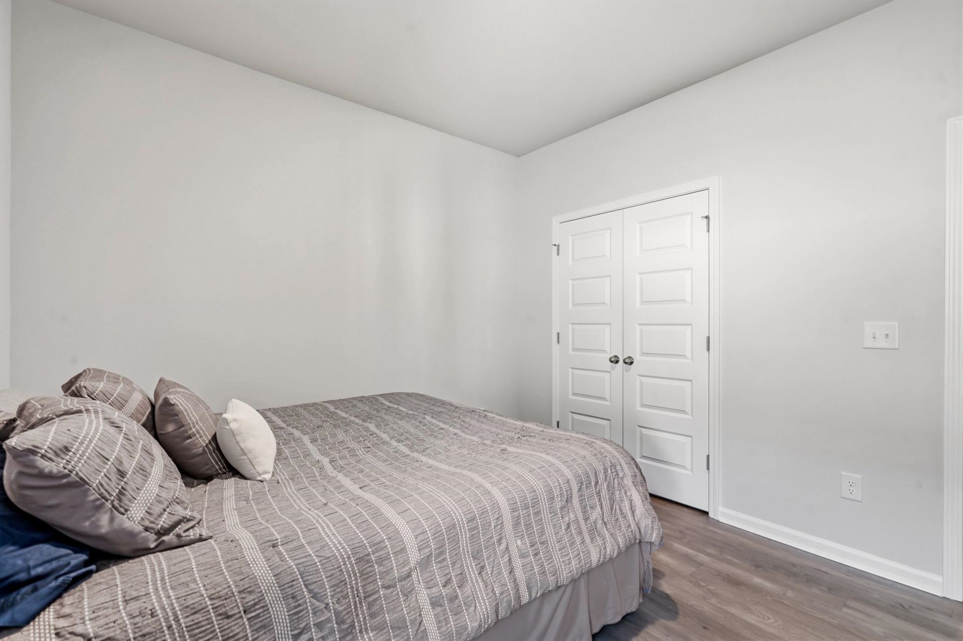 5681 Lacebark Trail Photo 24