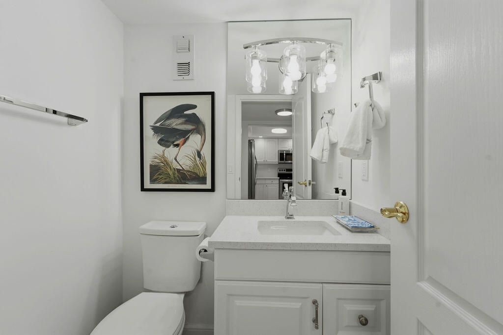 5440 N Ocean Drive, Unit 203, Singer Island, FL 33404 Photo